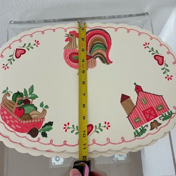 Vintage Retro Chicken Farmhouse Vinyl Oval Placemats - Picture 5 of 12
